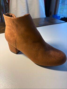 Women’s Suede Ankle Bootie in Cognac Brown